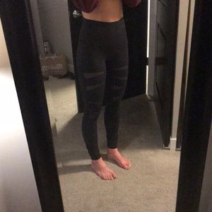Lulu lemon mesh leggings